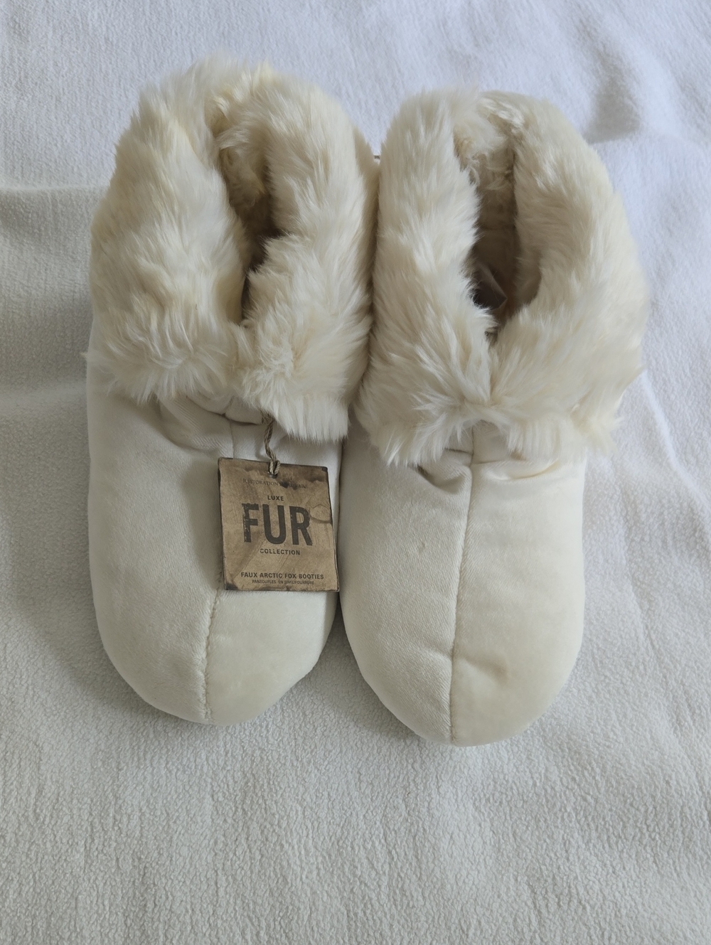 Restoration Hardware Faux Arctic Fox Fur Lined Cream Slippers Size 8-10 NWT